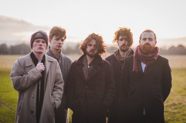 Главный экспорт Ирландии: обзор Fontaines D.C. – Skinty Fia