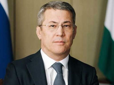 Радий Хабиров привлекает все больше внимания к своей персоне