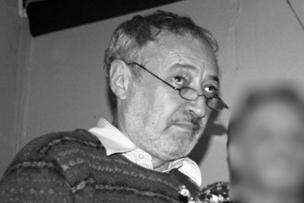 Ушел из жизни поэт Бахыт Кенжеев