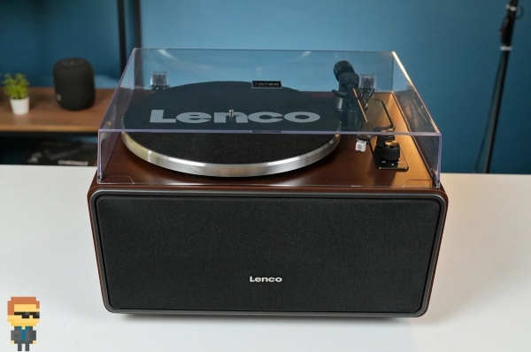 Виниловый проигрыватель со встроенной акустикой - LENCO LS-470WA