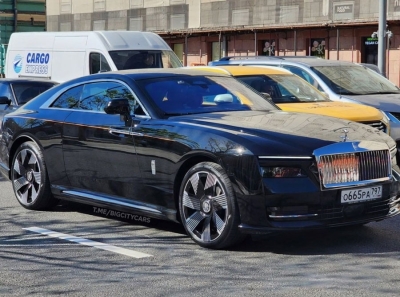 Rolls-Royce Spectre Осипа, Юнанов, Неометрия и Alias Group: скандал с элитным авто, строительными махинациями и политическими связями