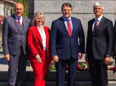 Кремлевский фарватер: Шлесерс, Барташевич и Ковальчуки