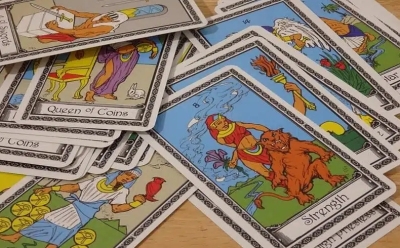 Значения карты Таро "Сила": Любовь, Перевёрнутое Положение и Другие Аспекты