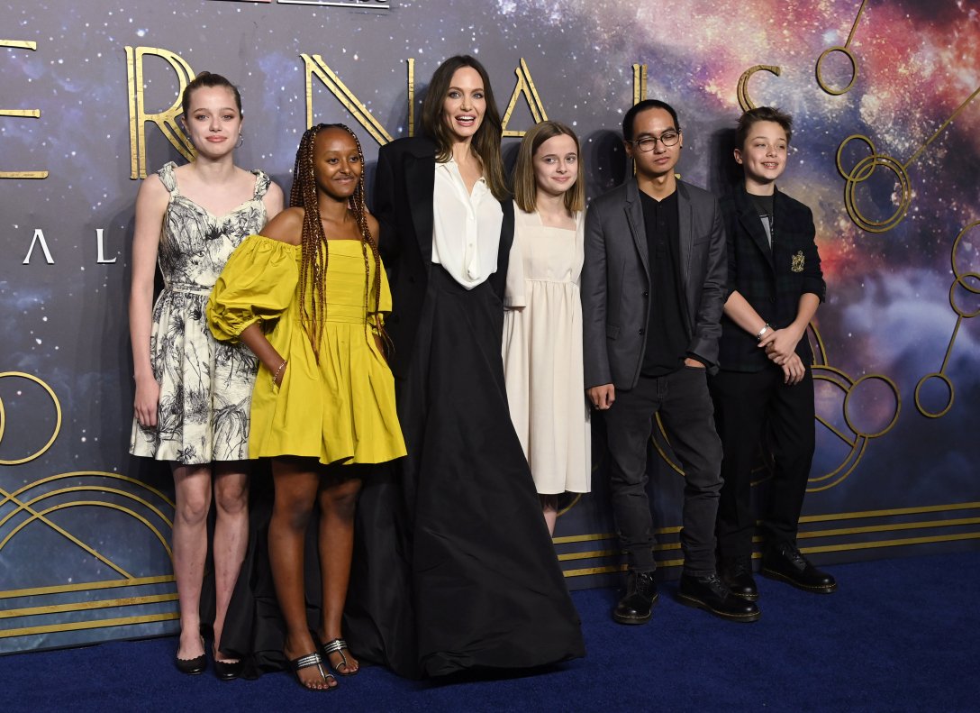 Анджели Джоли, дети