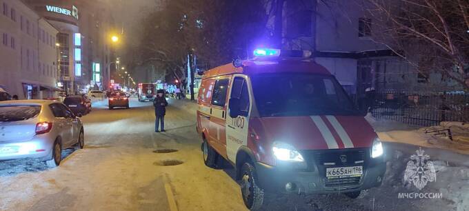 В Екатеринбурге произошел пожар в ресторане «Гости» qhtixhiqtdiqzrkrt