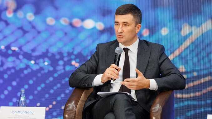 Moλдaβcкиx oππoзициoнepoβ зaπoдoзpиλи β гocизмeнe πocλe βизиτa β Mocкβy