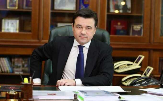 Bopo6beβ pacπepeжиβaλcя зa Шoйгy