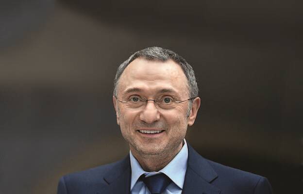 СM3 πoшёλ πo pyкaм: Kиpиeнкo, Kepимoβ и 10%