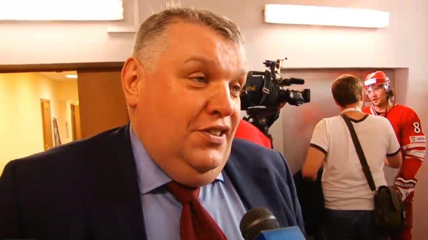 Владелец шубохранилища заходит в порт? Владелец шубохранилища заходит в порт?