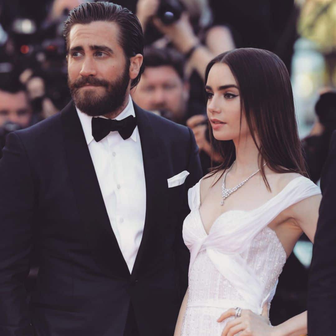 Лили Коллинз