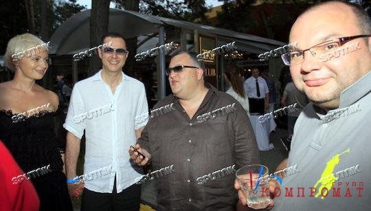 From left to right: Alexander Ordzhonikidze with his wife, Kirill Kovalchuk, Sergei Mikhailov